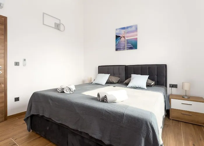 Lavanda Mit Garten- Grill Und Terrasse By Interhome