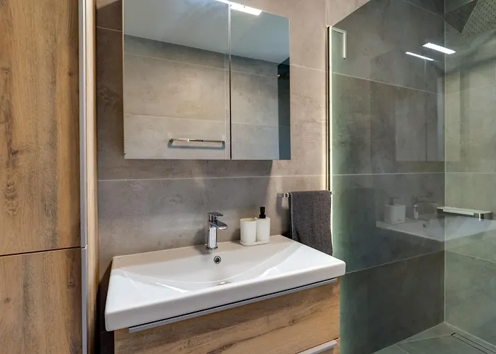 Lavanda Mit Garten- Grill Und Terrasse By Interhome